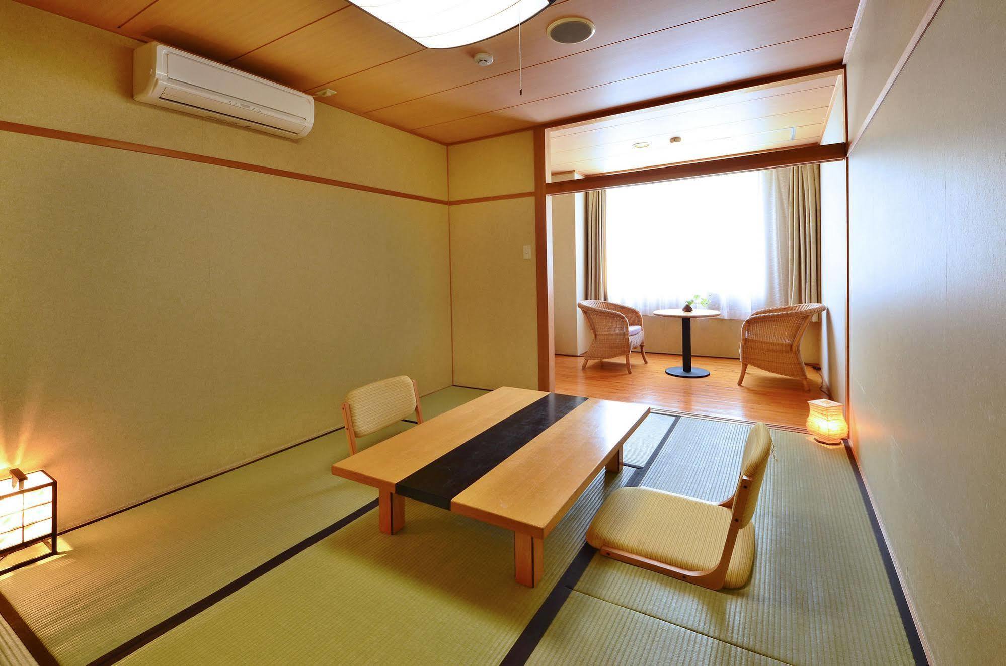 Sunriver Oboke Миёси Экстерьер фото